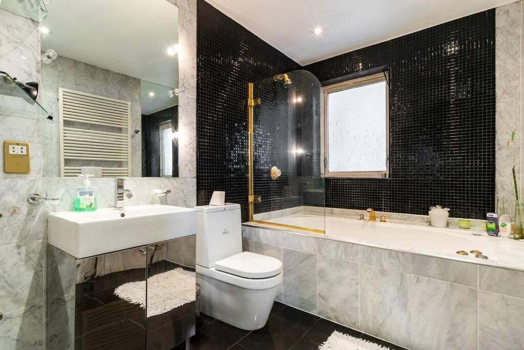 Apartamento Stunning Three Bed In West Hampstead Londres Exterior foto